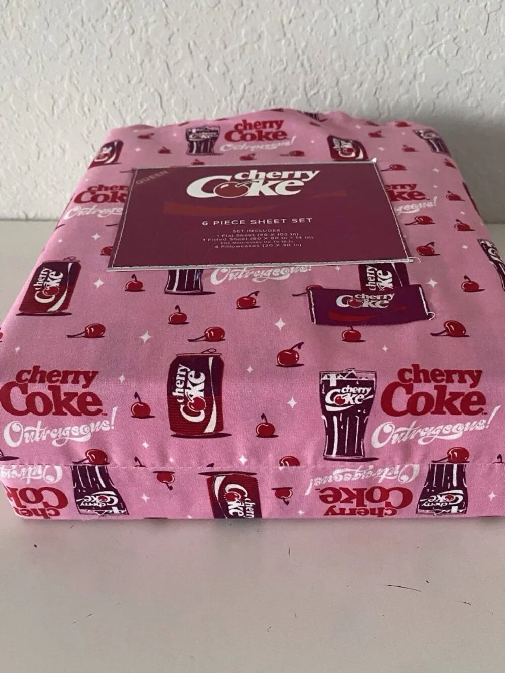 6 Piece Cherry Coke‎ Outrageous Can QUEEN Size Sheet Set Bedding Pink Soft NEW